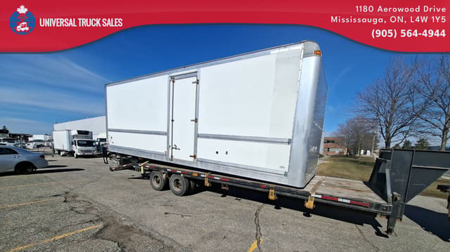 2017 MultiVans 26 ft dry freight body, stock UB1470